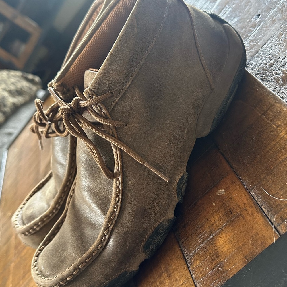 Twisted X Women's Brown Chukka Boots